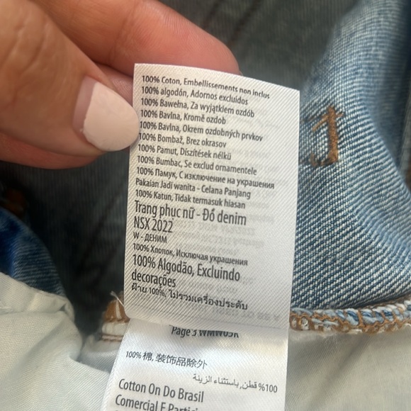 Cotton-On Mom Jeans - Picture 14 of 17